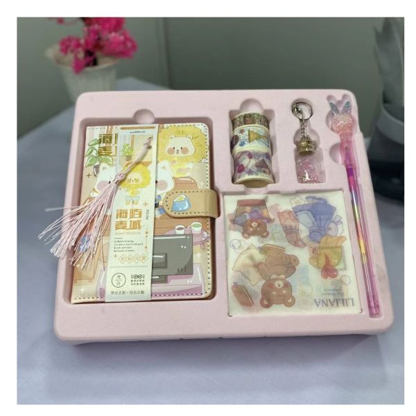 Pearl Box Stationery Gift Set – Cute Floral-Themed Notebook, Bookmark, and Dried Flower Bouquet for Girls